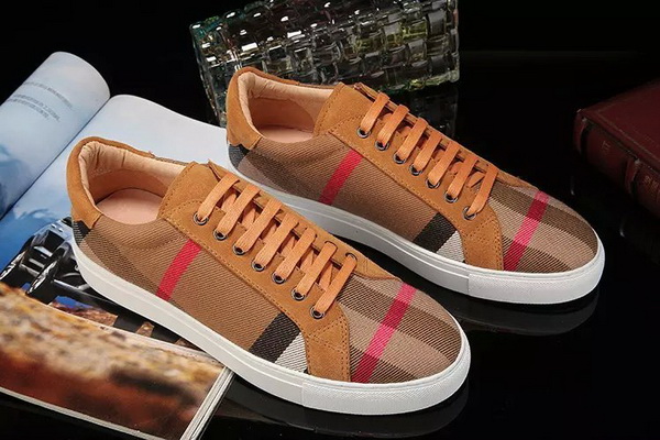 Burberry Fashion Men Sneakers--032